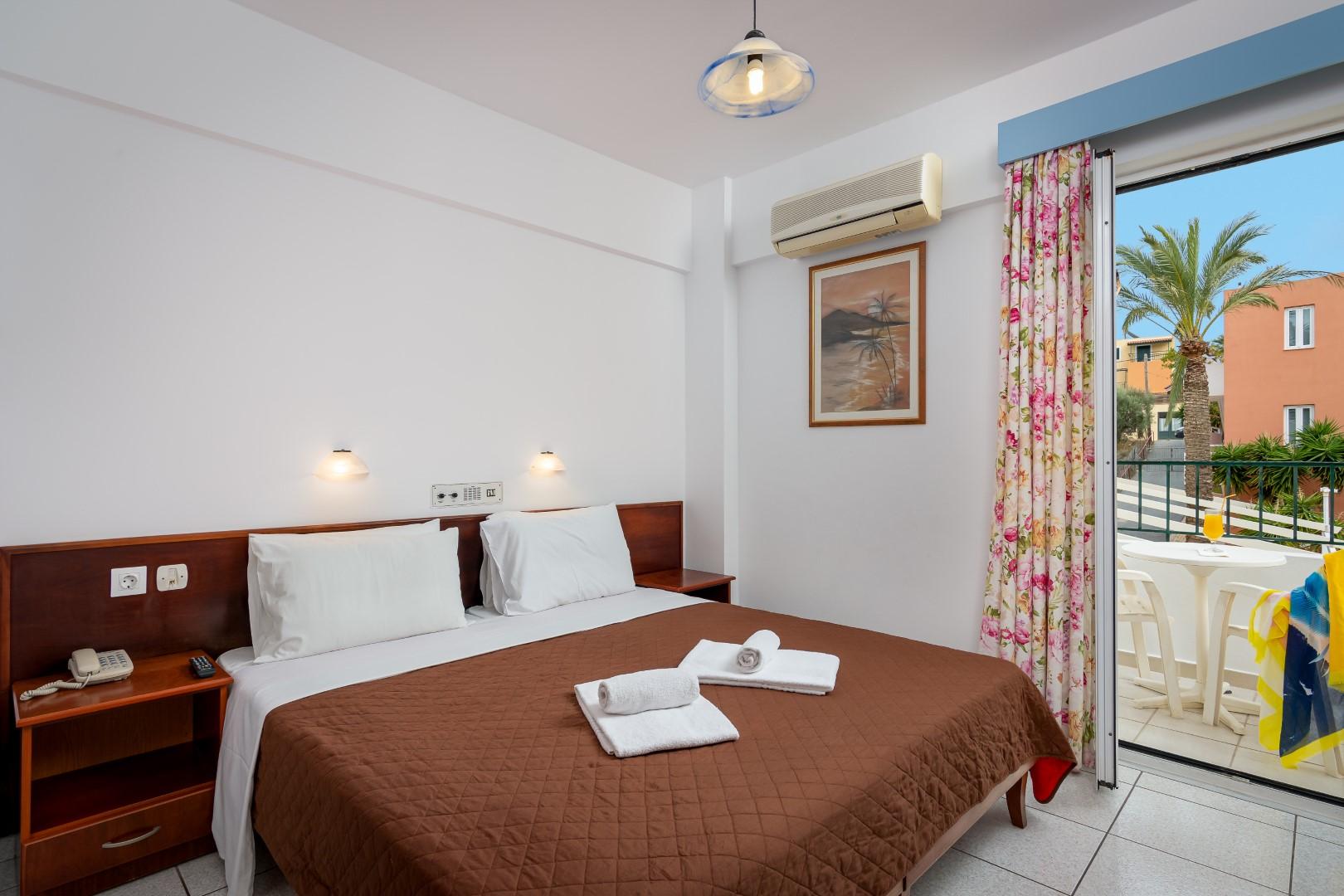 Bellos Hotel Apartments Hersonissos  Zewnętrze zdjęcie