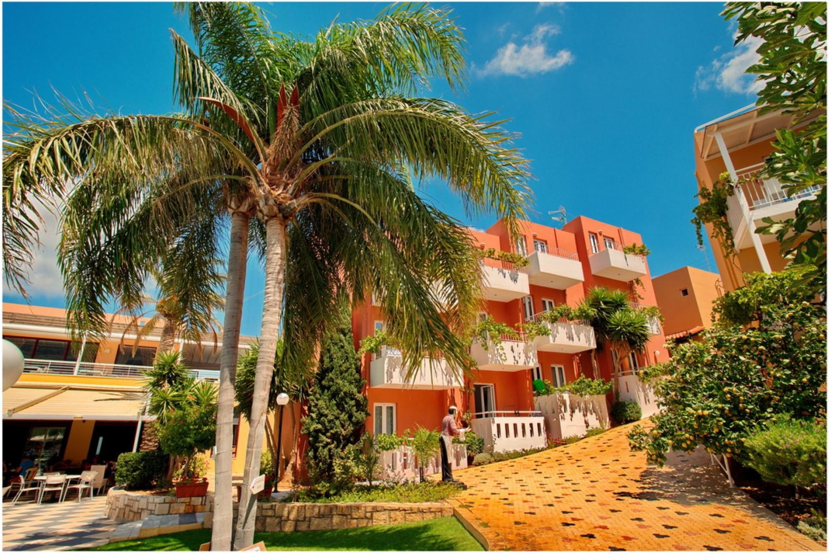 Bellos Hotel Apartments Hersonissos  Zewnętrze zdjęcie